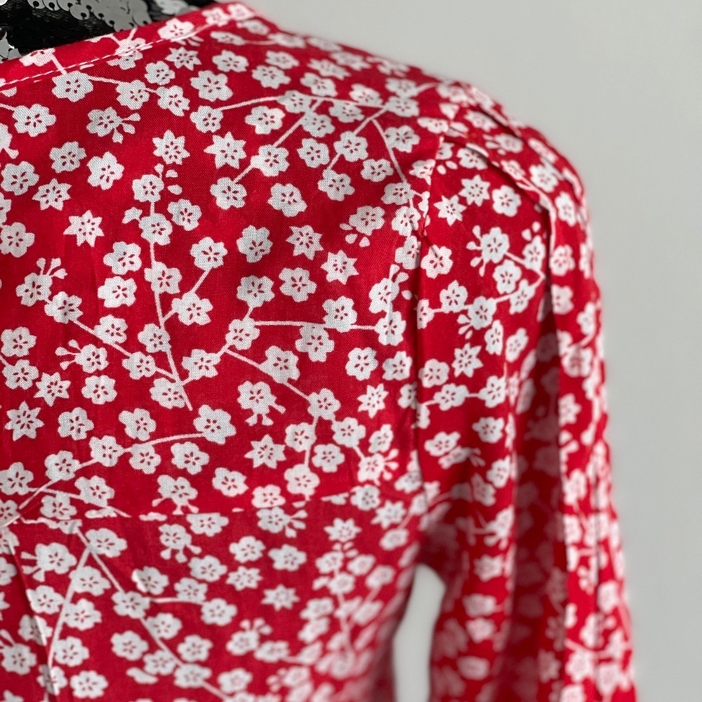 Suzanne Betro Floral Blouse - Picture 2 of 7